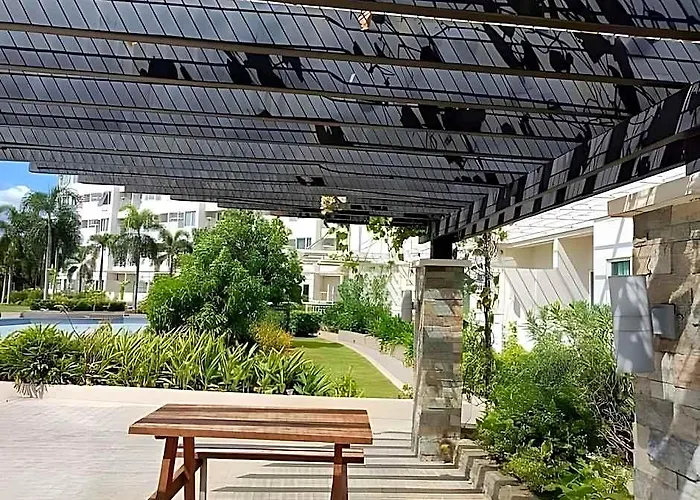 Alabang Budget Hotel 2*